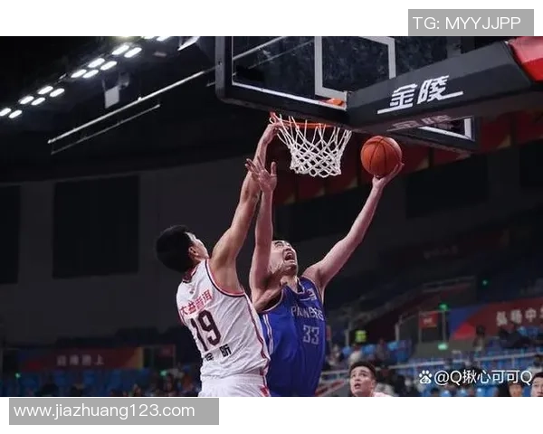 武汉篮球队灵活性分析与战术适应性研究探讨