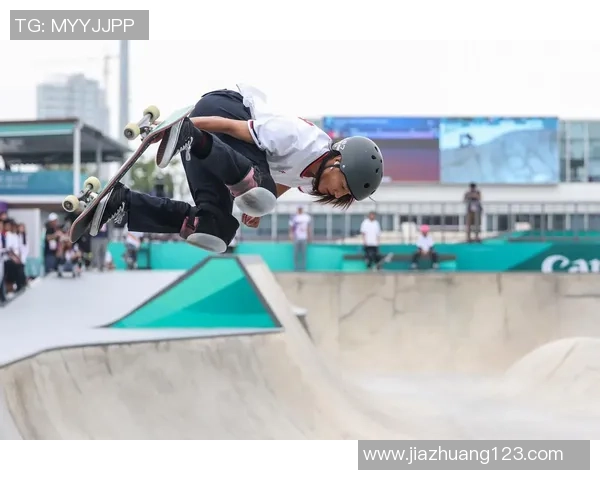 深圳滑板队的耐力之旅：探索滑板运动的极限与激情